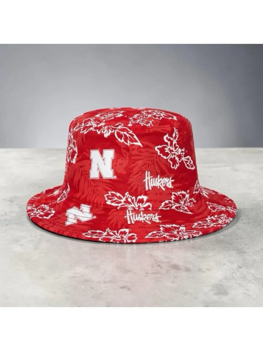 Reyn Spooner x American Needle Nebraska Huskers NCAA Floral Bucket Hat L/XL